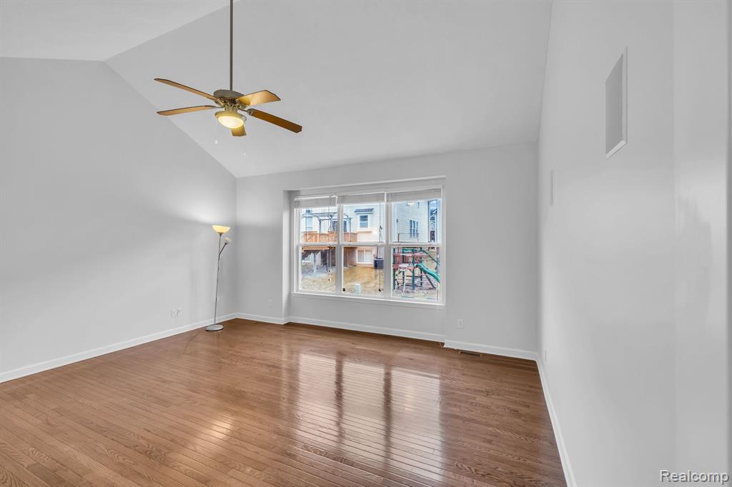 27490 CROMWELL Road, Novi, MI — Photo 13