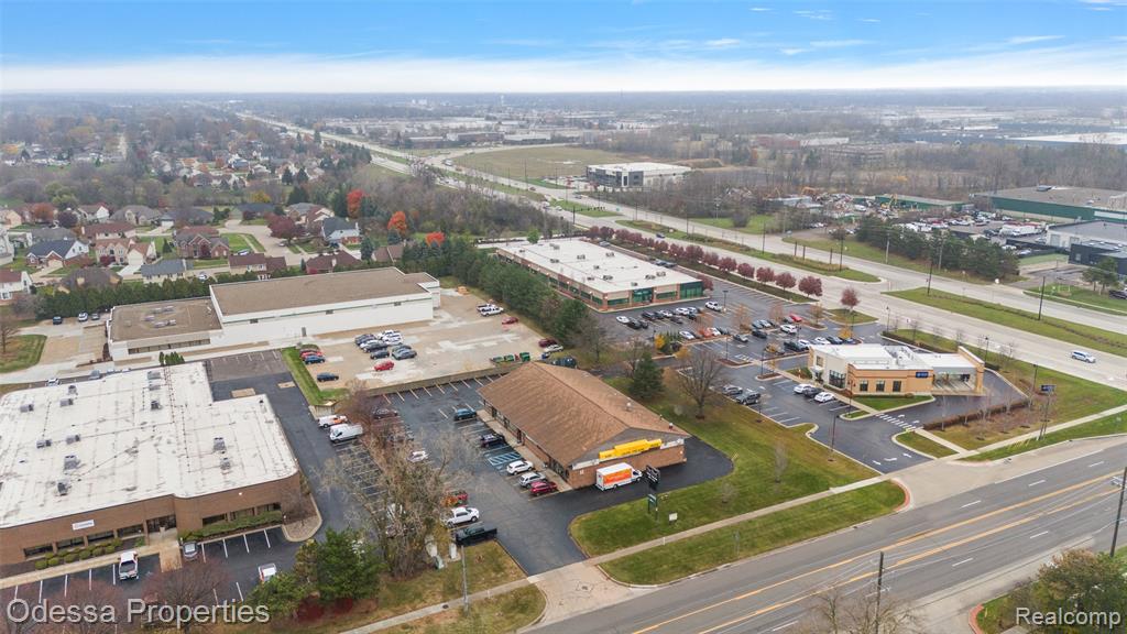 5625 18 MILE Road, Sterling Heights, MI 48314 — Photo 14