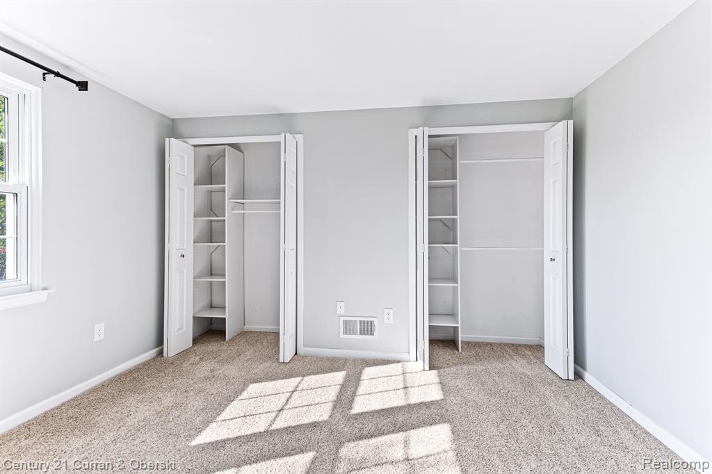 42645 Savoy Court, Northville, MI 48167 — Photo 32