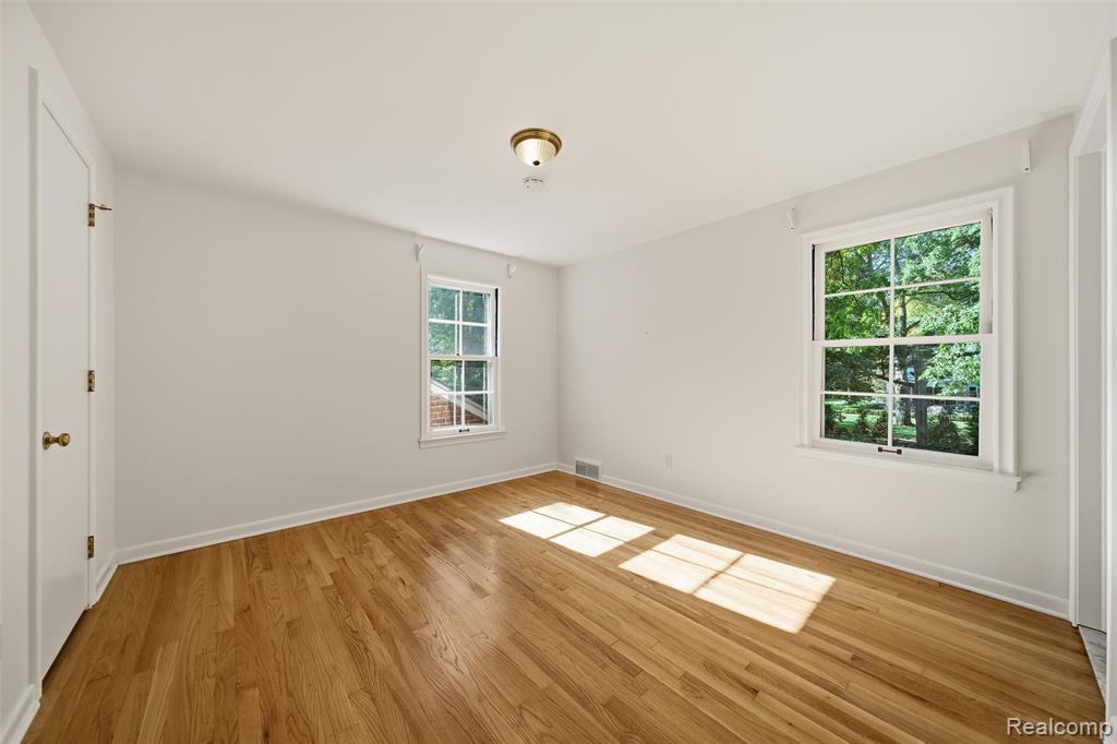 1019 N Cranbrook Road, Bloomfield, MI 48301 — Photo 26