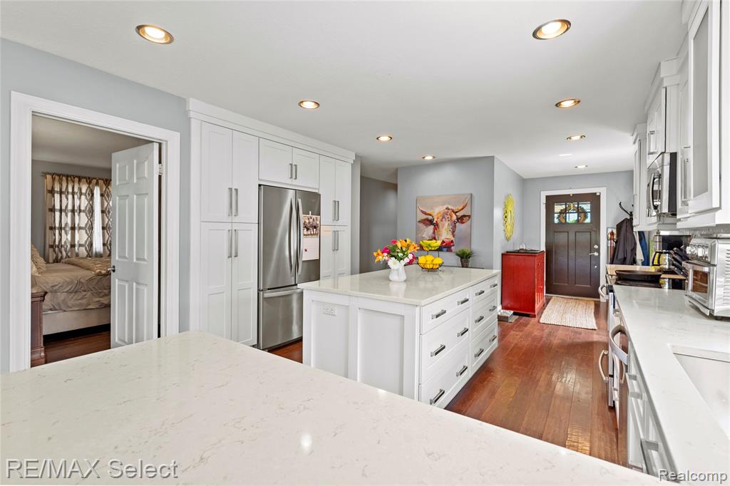 11476 Moffett Court, Fenton, MI 48430 — Photo 21