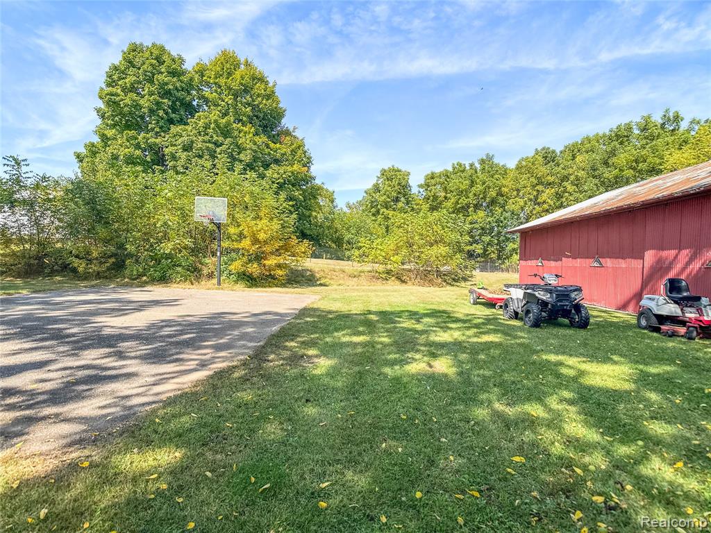 11359 Seymour Road, Gaines Vlg, MI 48436 — Photo 45