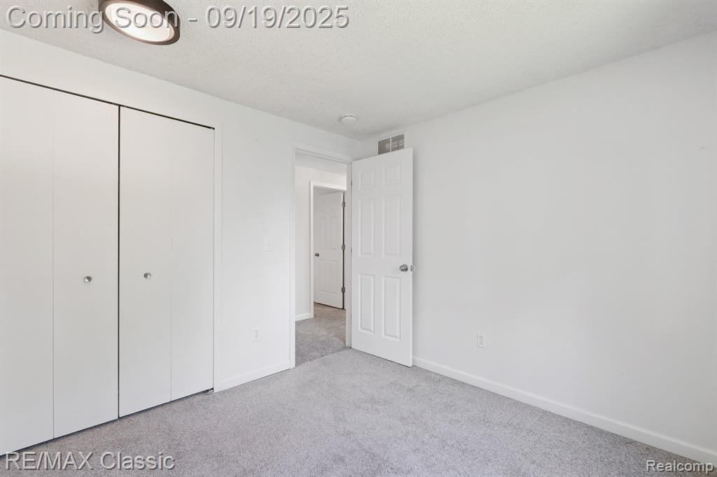 4335 Leroy Court, White Lake, MI 48383 — Photo 20