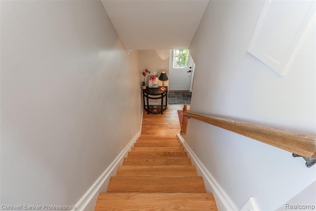 906 Putney Street, Birmingham, MI 48009 — Photo 24