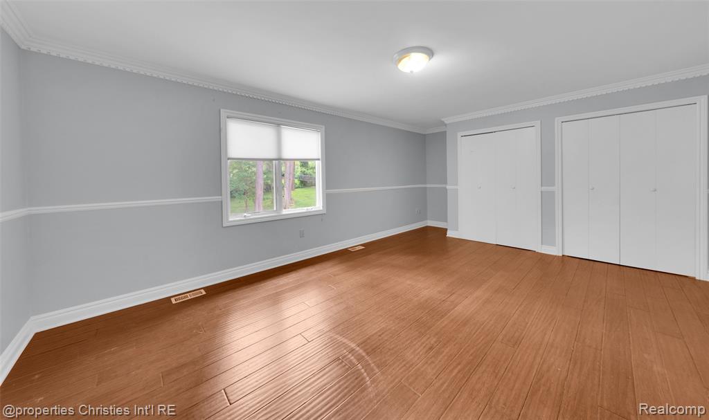 6663 Bloomfield Lane, West Bloomfield, MI — Photo 38