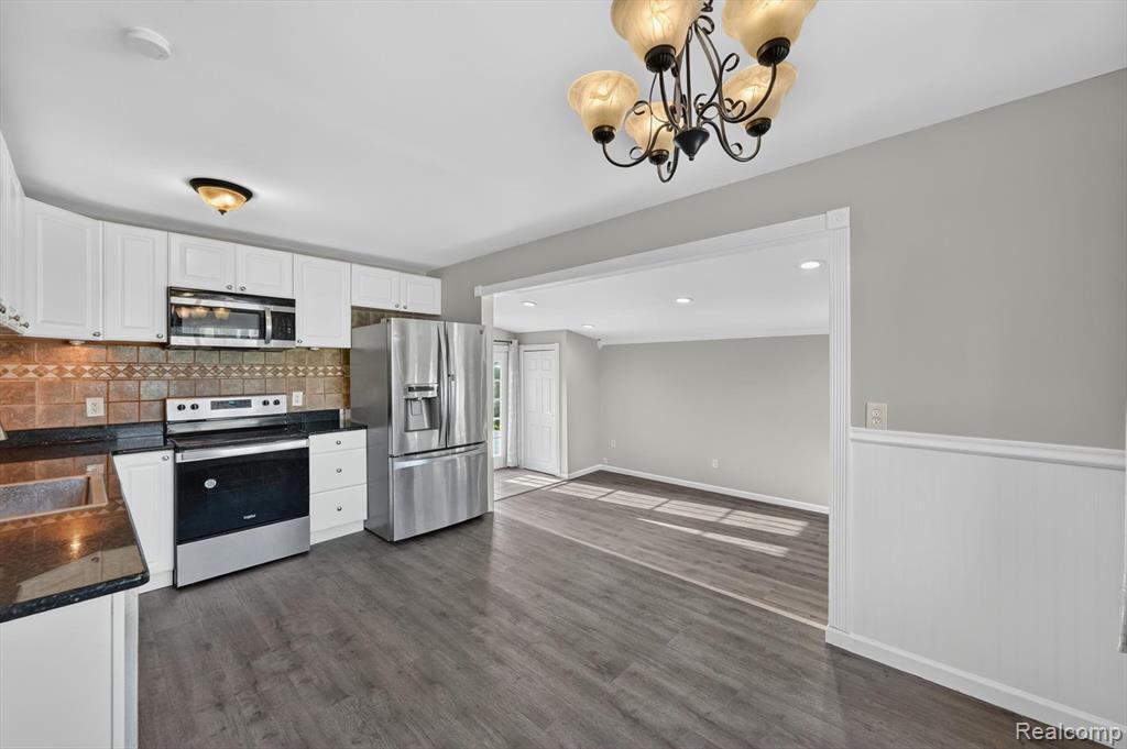 30534 Hennigan Street, Roseville, MI 48066 — Photo 13