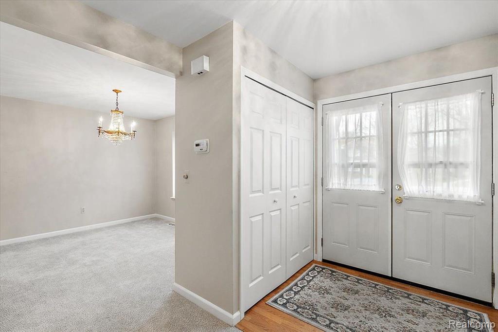 4914 CARA, Royal Oak, MI 48073 — Photo 2