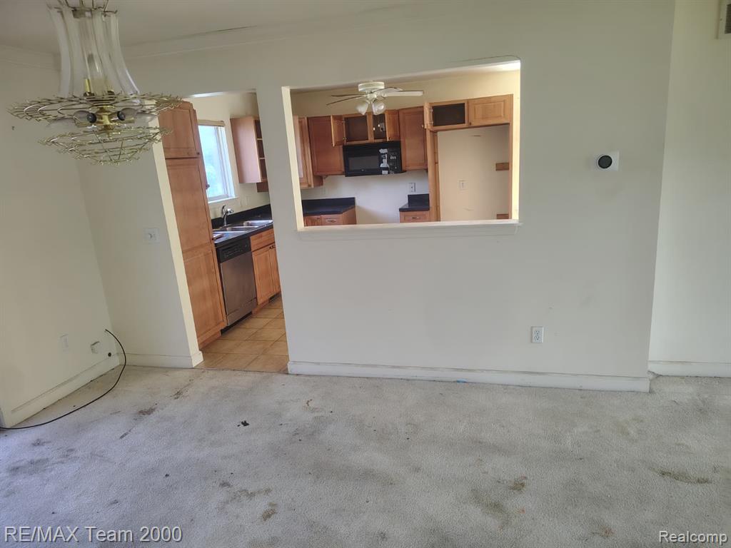 19452 Troy Place, Highland Park, MI 48203 — Photo 6