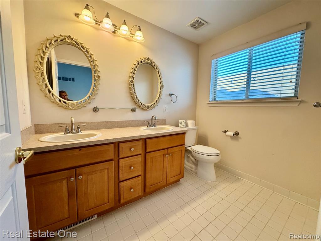 52210 S Gabriella Lane, 39, Macomb, MI 48042 — Photo 7