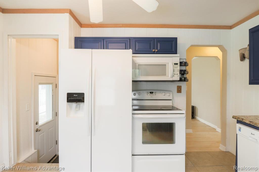 434 E WOODWARD HEIGHTS Boulevard, Hazel Park, MI 48030 — Photo 15