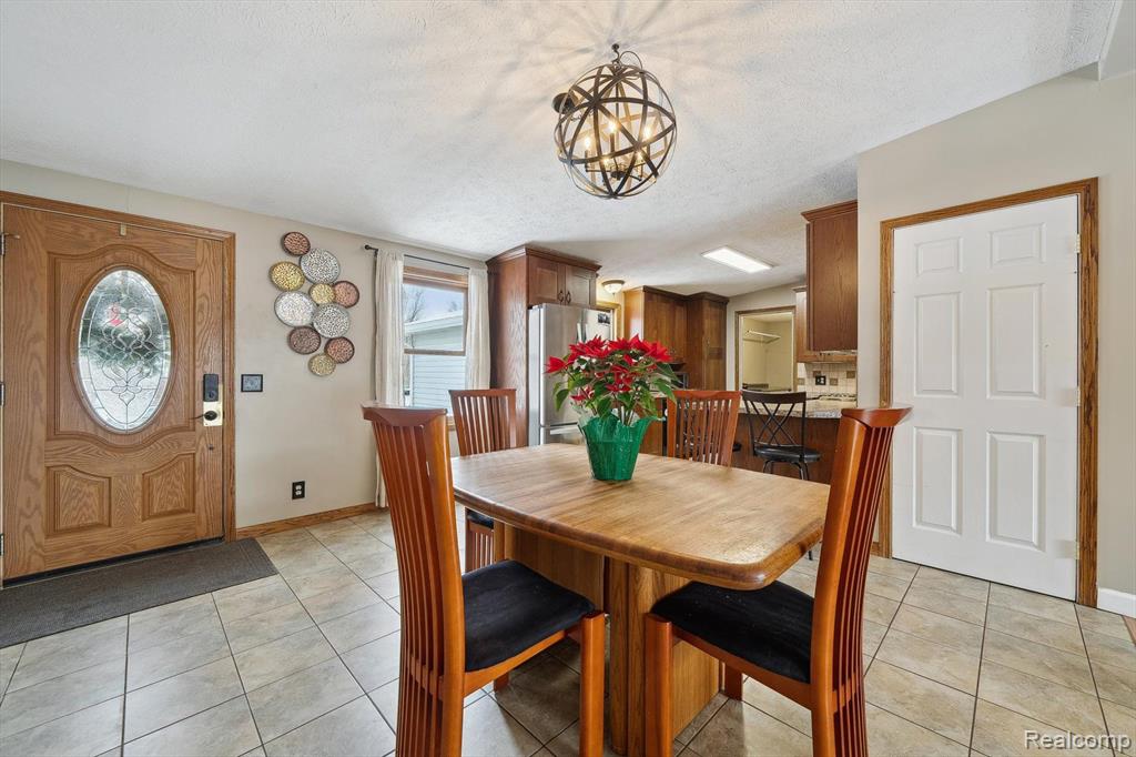 248 Beachway Street, Whitmore Lake, MI 48189 — Photo 4