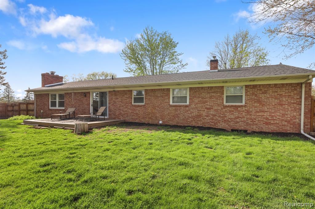 6106 Willow Highway, Grand Ledge, MI 48837 — Photo 4