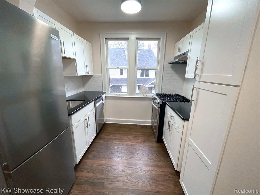 665 BLOOMFIELD, Birmingham, MI 48009 — Photo 8