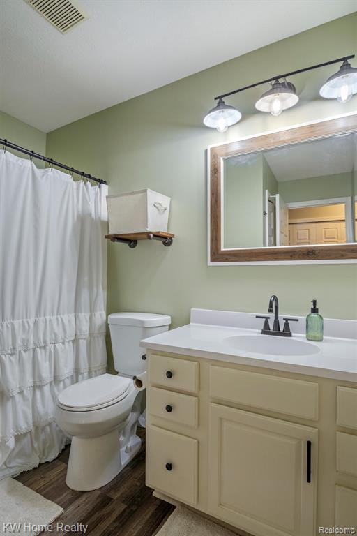 500 Clearwater Drive, Perry, MI 48872 — Photo 24