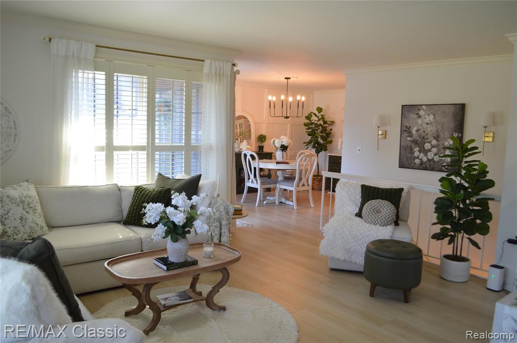 40605 Newport Drive E, 294, Plymouth, MI 48170 — Photo 2