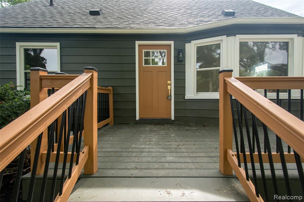 2330 Buckingham Avenue, Berkley, MI 48072 — Photo 7