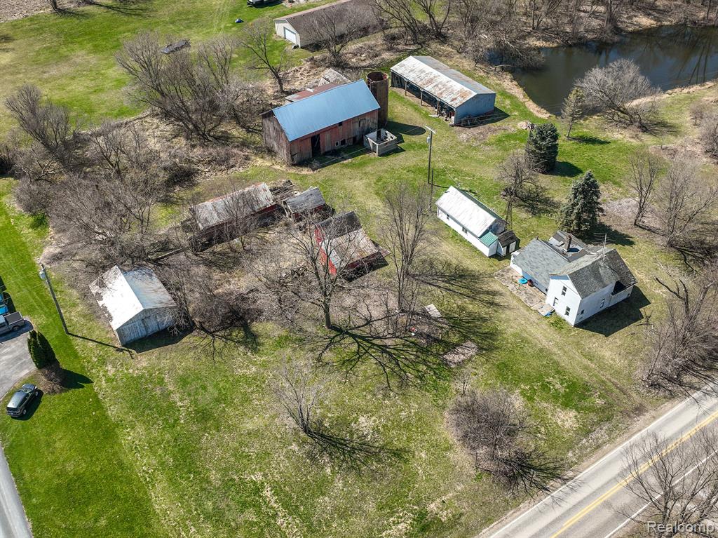 9915 VAN BUREN Road, Fowlerville, MI 48836 — Photo 6