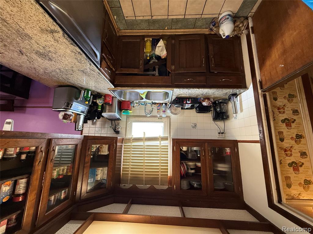 19009 Woodland Street, Harper Woods, MI 48225 — Photo 7