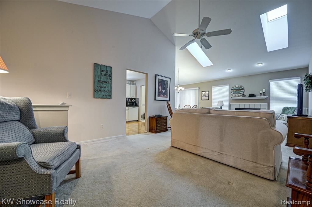 458 N Oak Drive, Commerce Twp, MI 48390 — Photo 6