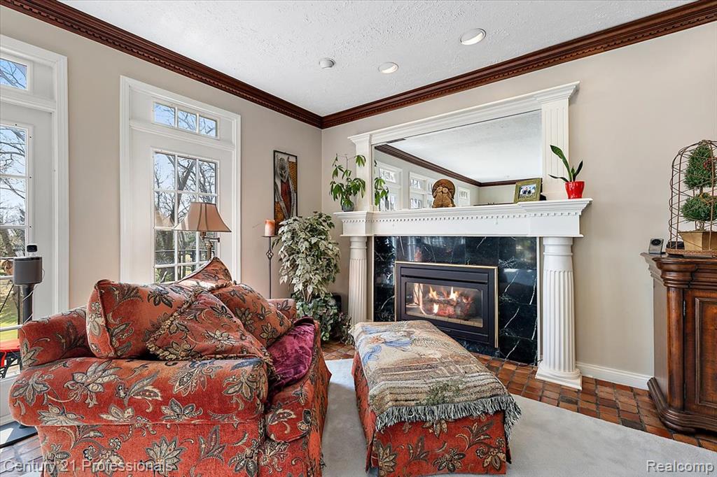 Great Room- Gas Fireplace