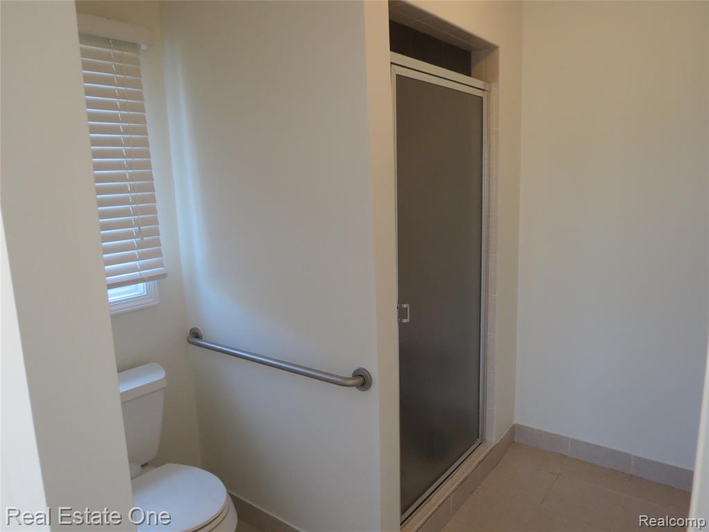 45702 Balfour Court, Novi, MI 48377 — Photo 33