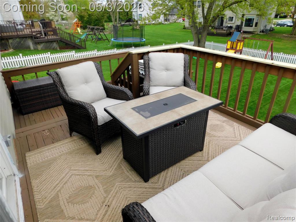 3329 Millcrest Drive, Lake Orion, MI — Photo 9