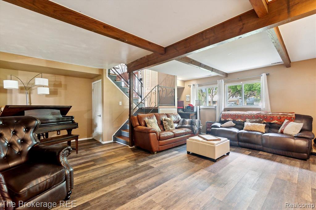 5394 KIMBERLY Drive, Grand Blanc, MI 48439 — Photo 31