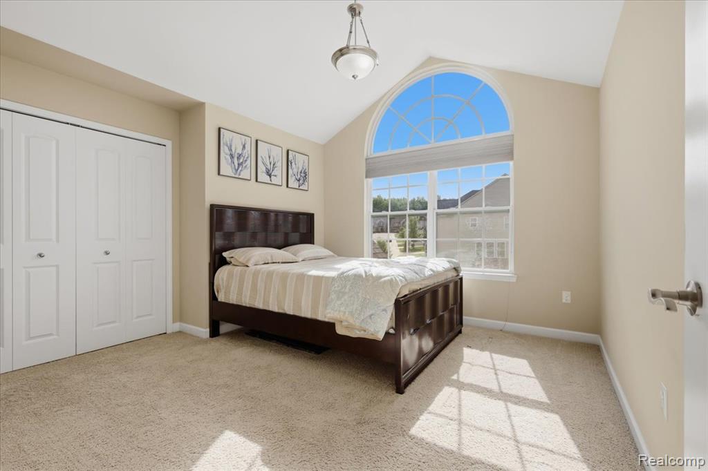 4810 E Stonegate Circle, Lake Orion, MI — Photo 20