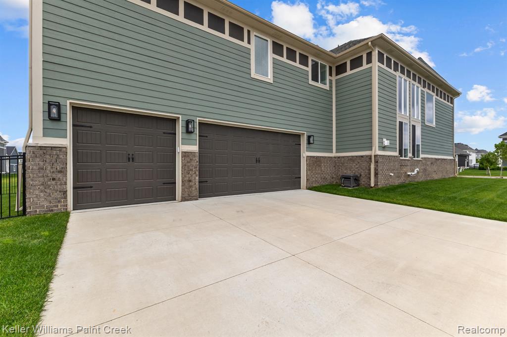 19376 Ryan Drive, Macomb, MI 48042 — Photo 41