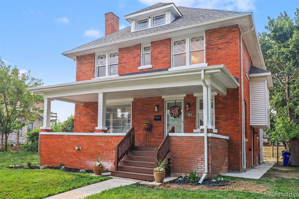 862 Atkinson Street - Photo 3