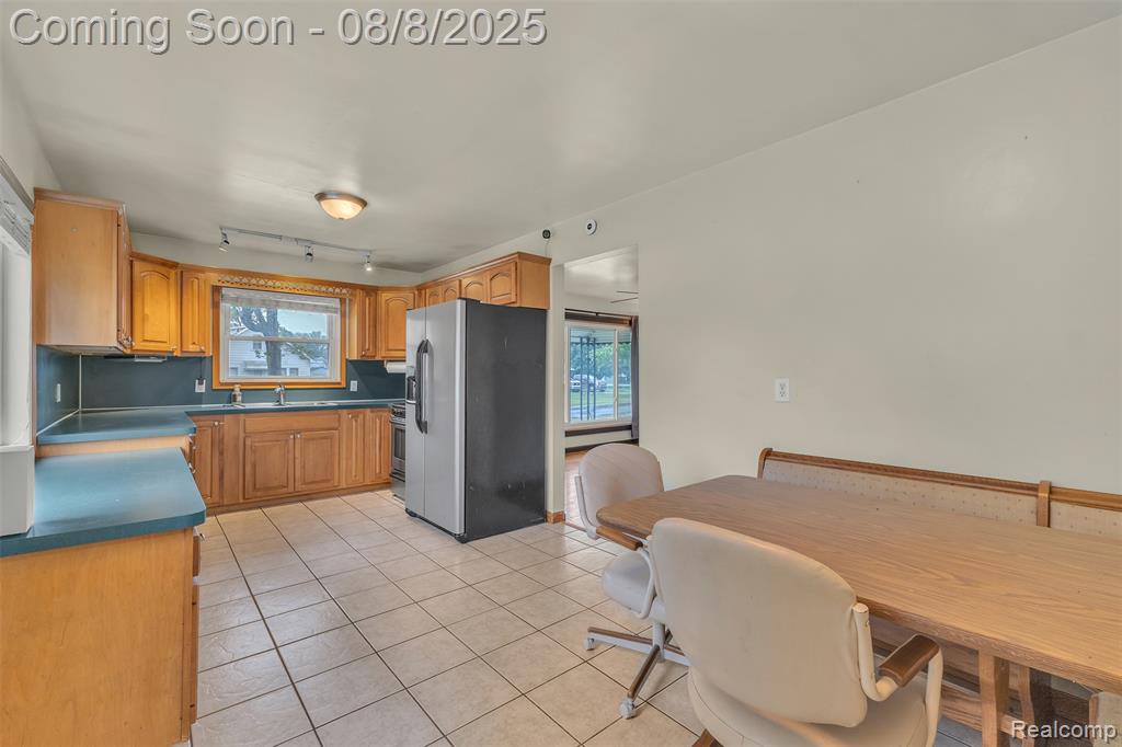 885 Patterson Drive, Monroe, MI 48161 — Photo 14