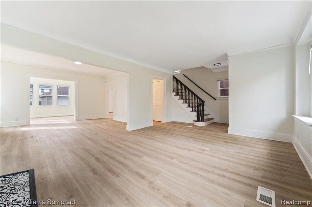 2633 Burlingame Street, Detroit, MI 48206 — Photo 10