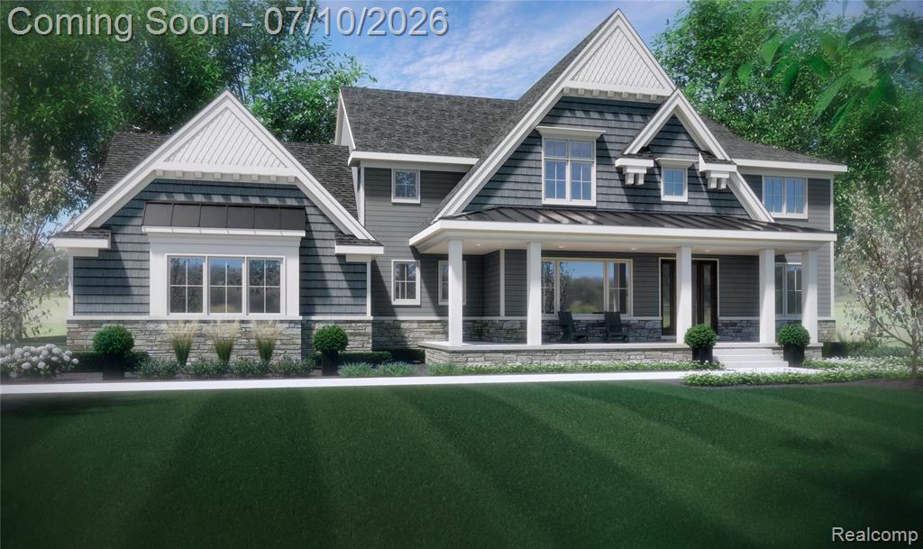 305 Roanoke Drive, Bloomfield Hills, MI 48301