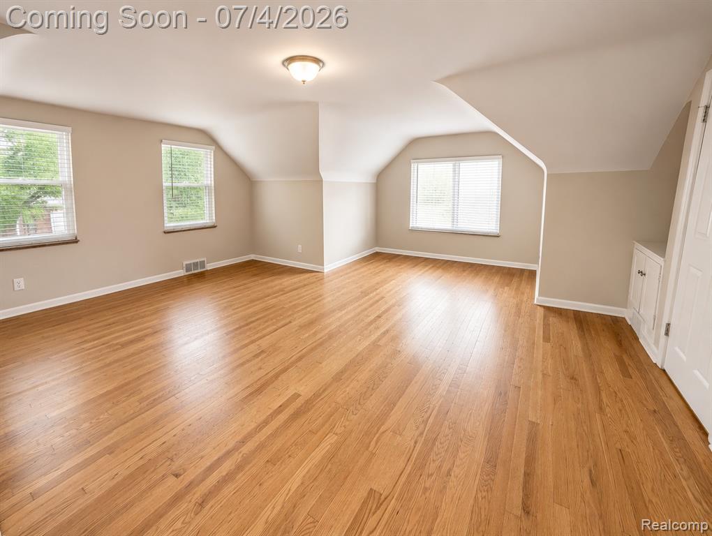 20552 Huntington Avenue, Harper Woods, MI 48225 — Photo 20
