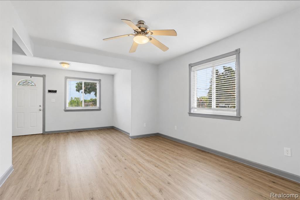 12463 W Lennon Road, Lennon Vlg, MI 48449 — Photo 15