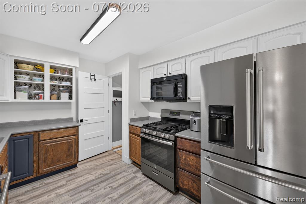 5355 N Seymour Road, Flushing, MI 48433 — Photo 11