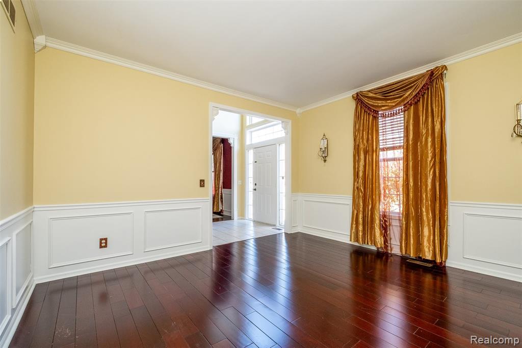 466 Ivy Lane, Troy, MI 48098 — Photo 10