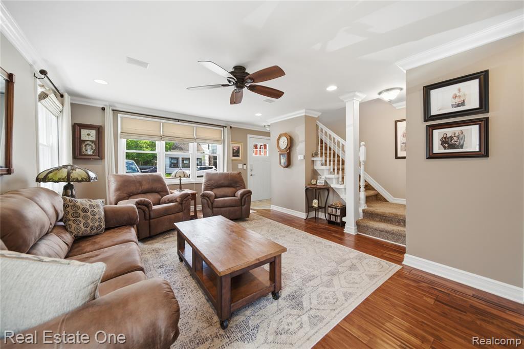 9528 Main Street, Whitmore Lake, MI 48189 — Photo 4