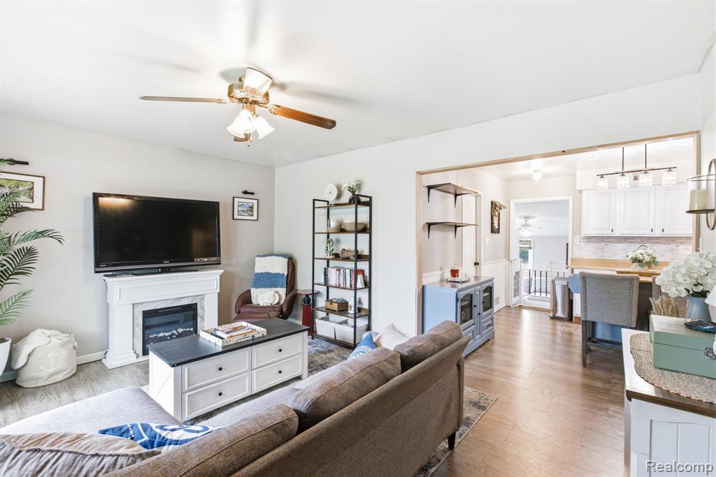 2824 Peavey Street, Port Huron, MI 48060 — Photo 5