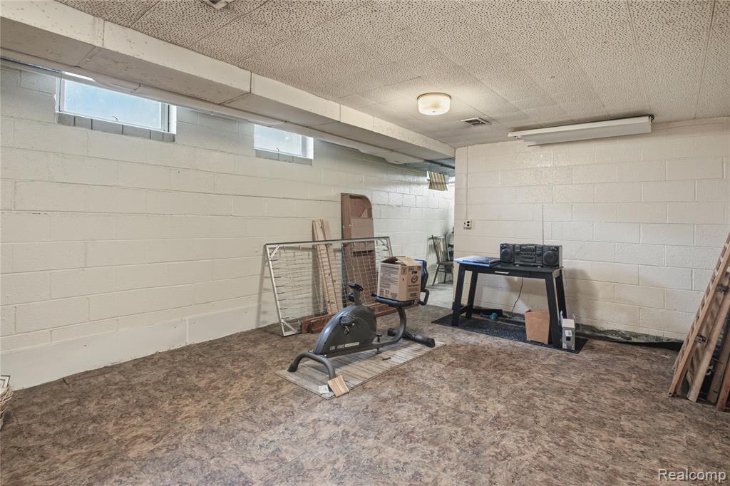 1956 Beverly Boulevard, Berkley, MI 48072 — Photo 35