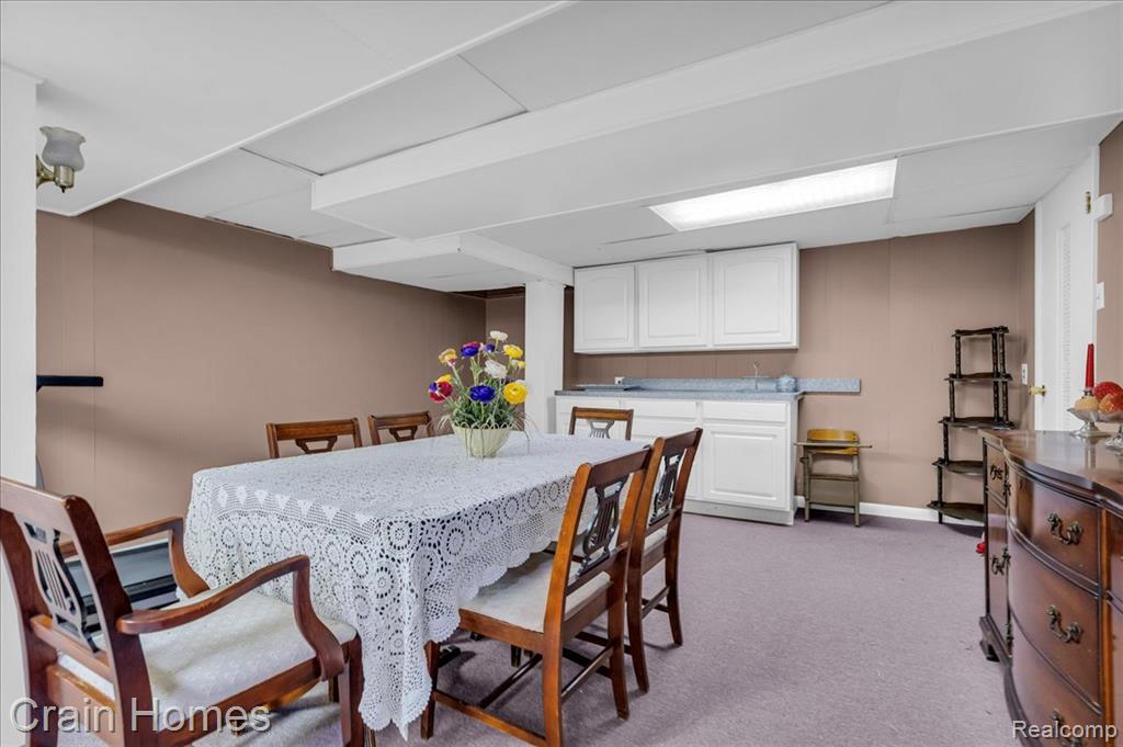 846 Moulin Avenue, Madison Heights, MI 48071 — Photo 25