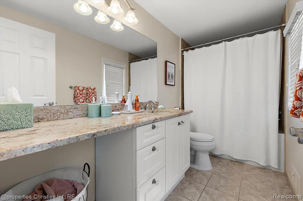 6756 Spruce Drive, Bloomfield Hills, MI 48301 — Photo 20