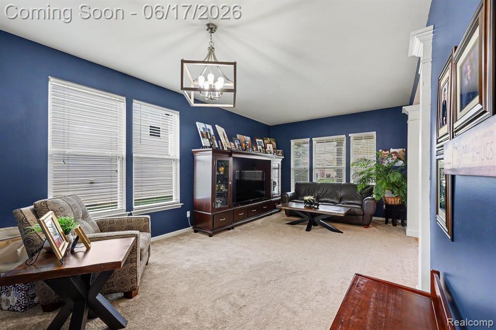 19120 Pembridge Street, Macomb, MI 48042 — Photo 5