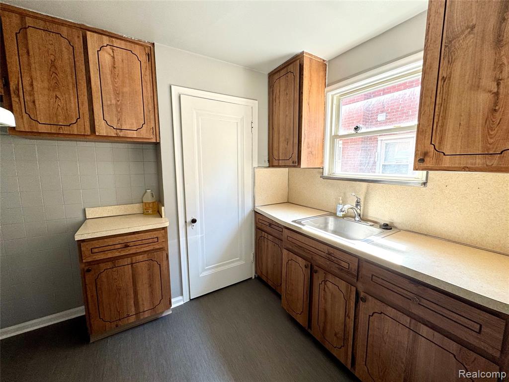 6306 Steadman Street, Dearborn, MI 48126 — Photo 9