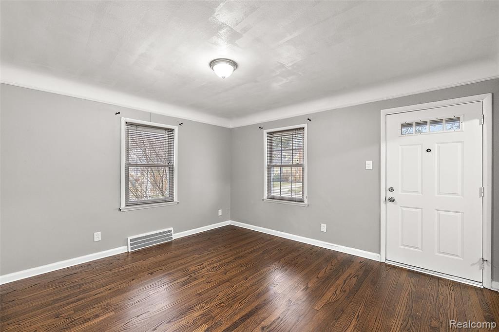 922 McLean Avenue, Royal Oak, MI 48067 — Photo 10