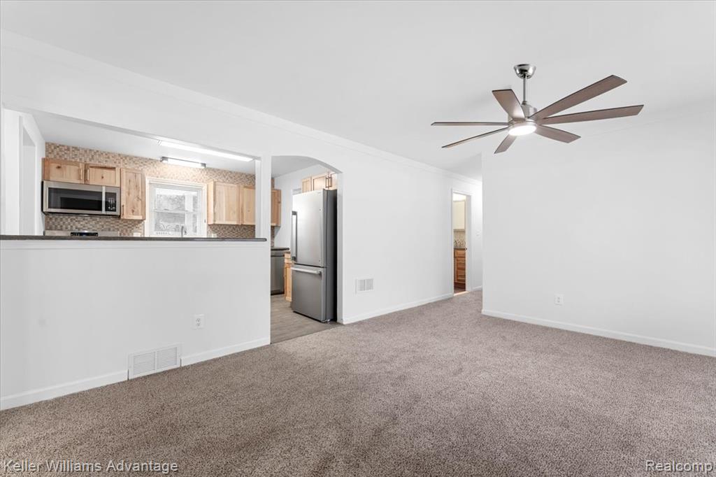 30456 West, New Boston, MI 48164 — Photo 13