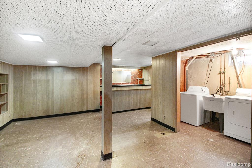 8103 Virgil Street, Dearborn Heights, MI 48127 — Photo 20