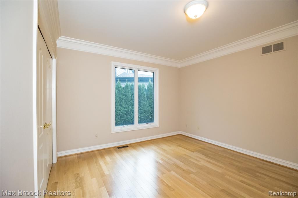 52221 Chickadee, Shelby Twp, MI 48315 — Photo 33