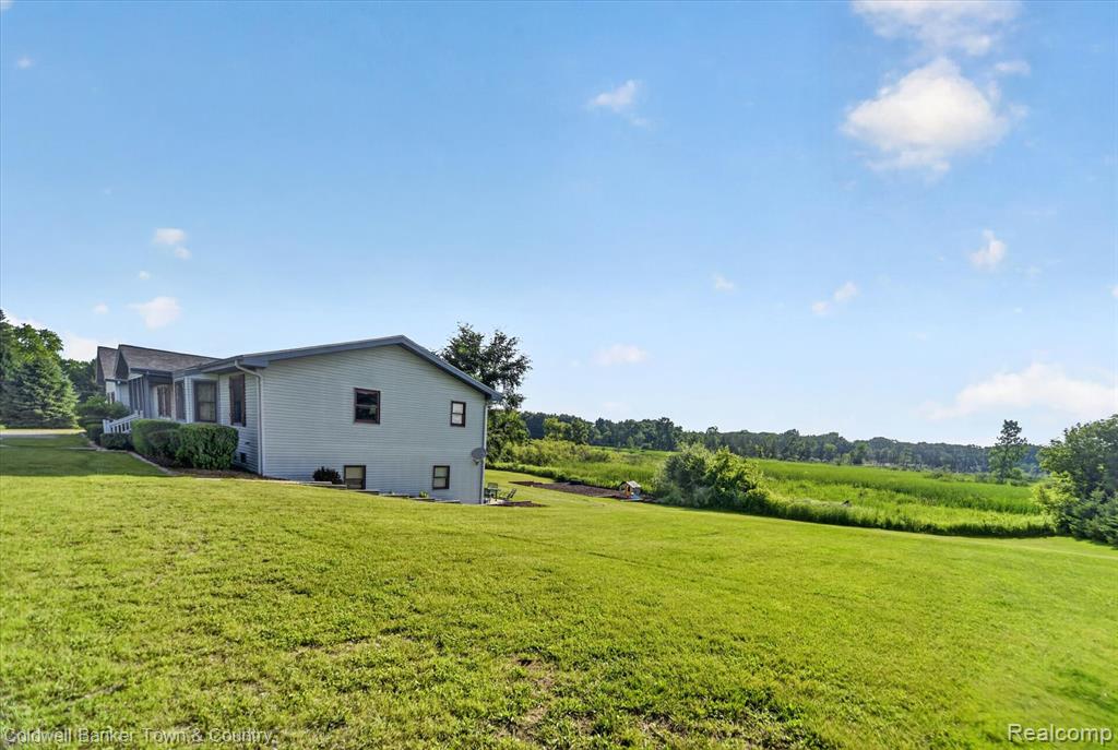 8175 Farley Road, Pinckney, MI 48169 — Photo 63