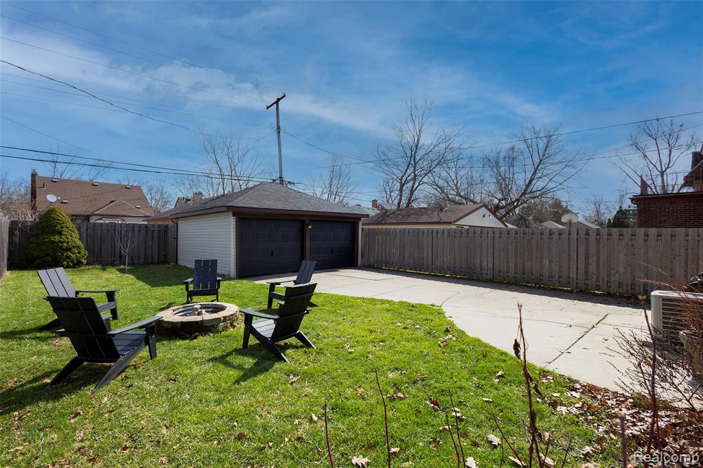 3930 Yorkshire Road, Detroit, MI 48224 — Photo 38